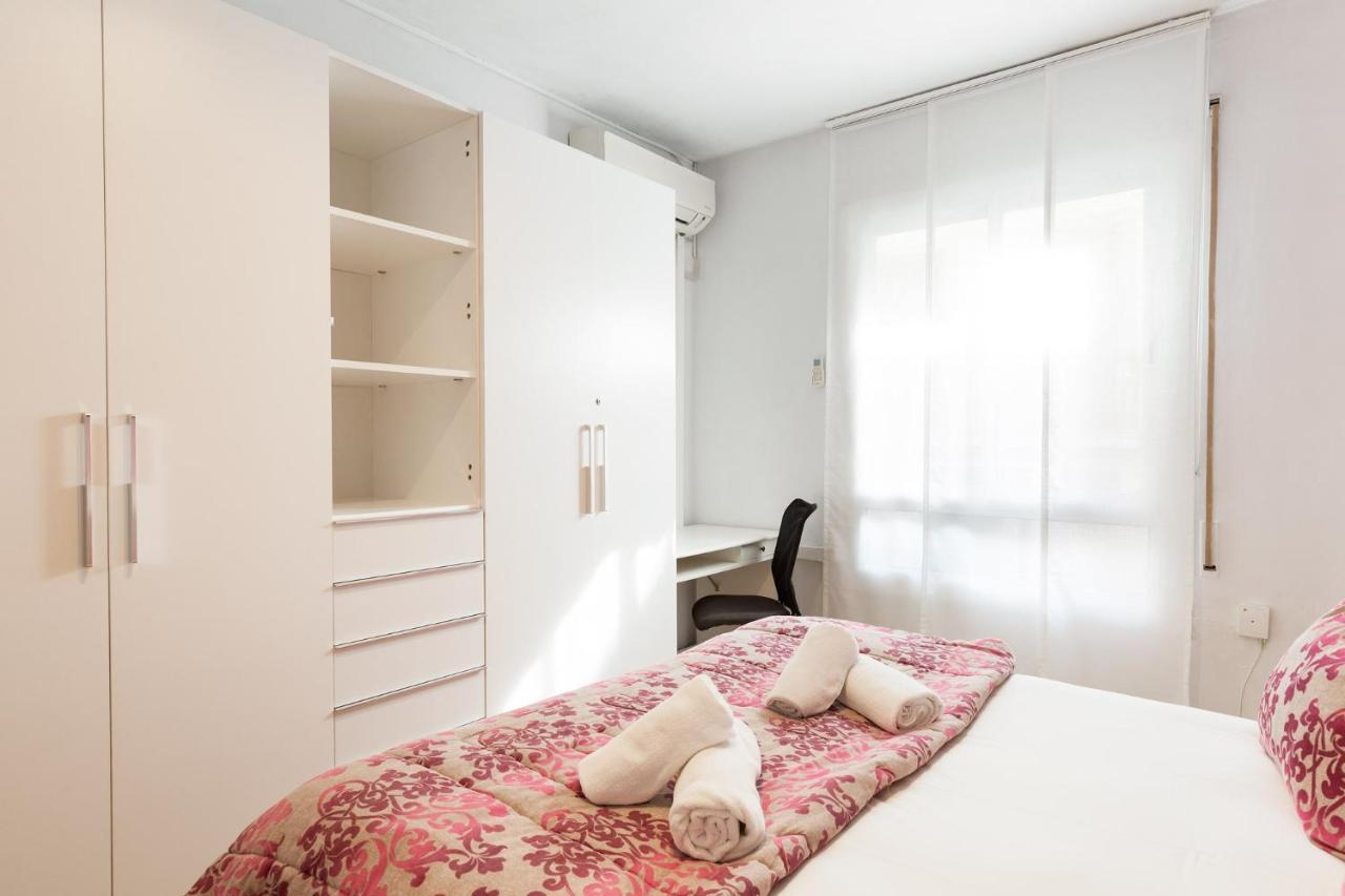 Stay U-Nique Apartments Radas II Барселона Экстерьер фото