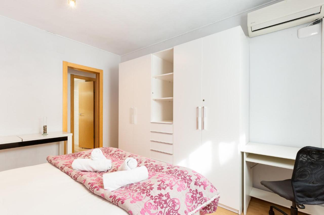 Stay U-Nique Apartments Radas II Барселона Экстерьер фото